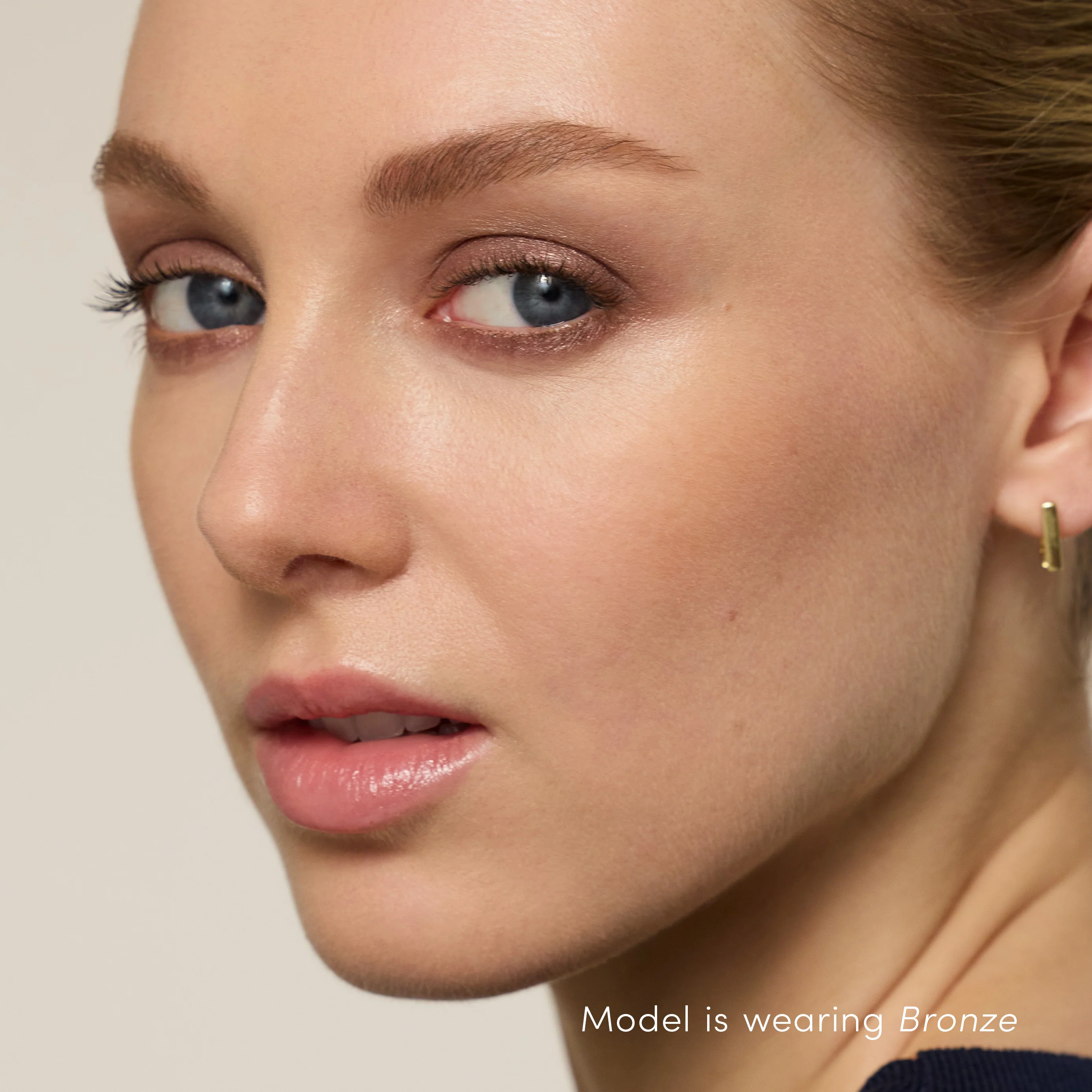 ColorLuxe Eye Shadow Stick - Image 39