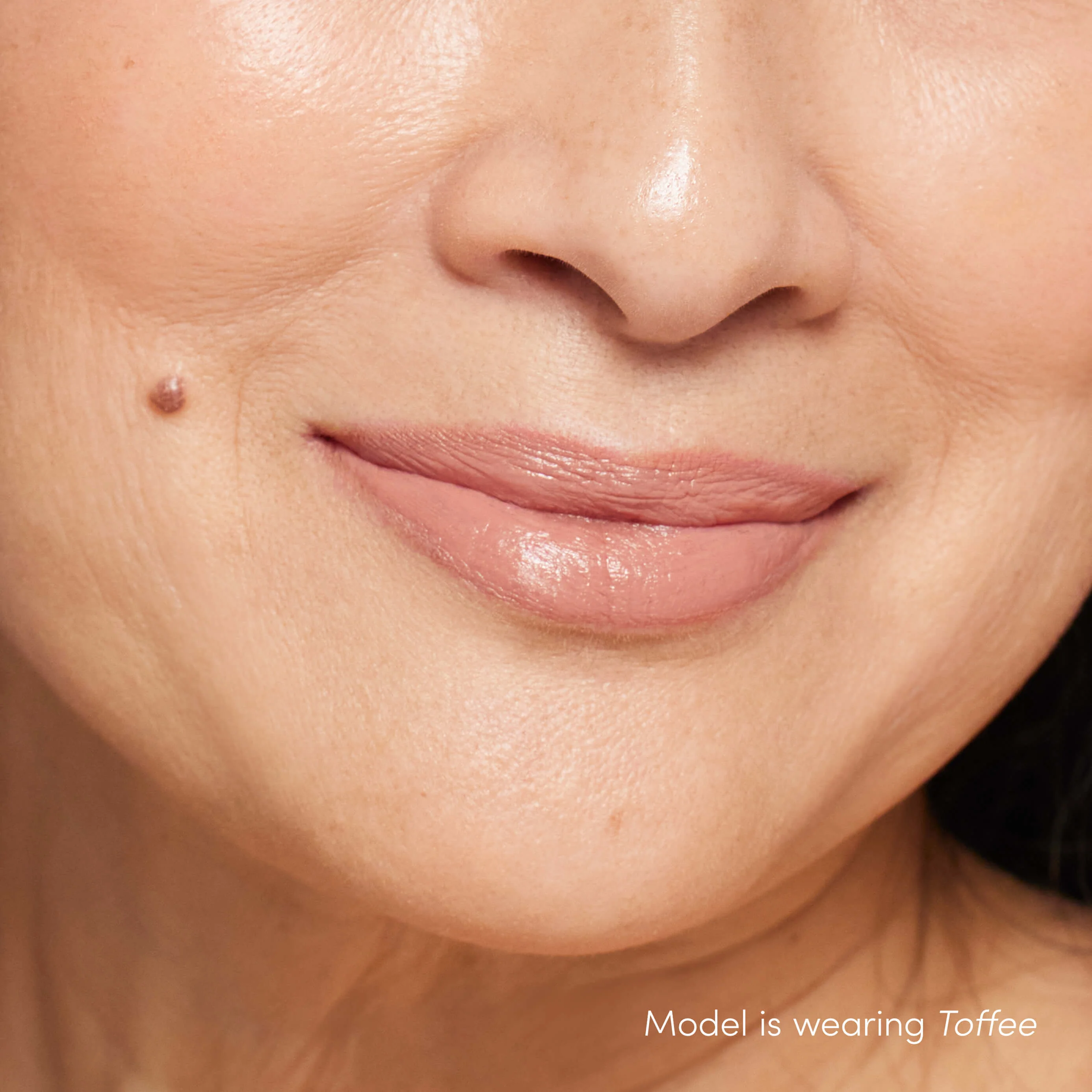 ColorLuxe Hydrating Cream Lipstick - Image 7